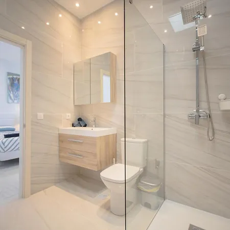 Atlantico Plaza 아파트 *