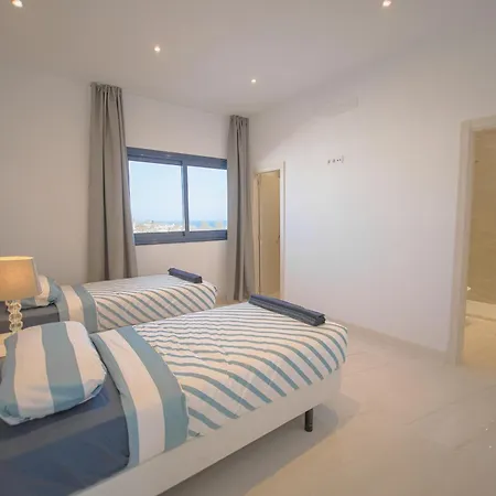 Atlantico Plaza * 푸에르토 델 카르멘