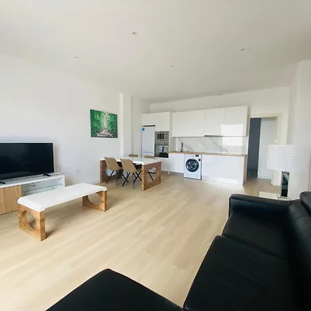 아파트 Atlantico Plaza *